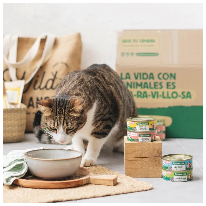 Wild Balance lata Cazuela de Pollo con verduras gatos 80gr